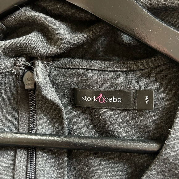 Maternity dress grey size medium Stork & Babe - Picture 3 of 3